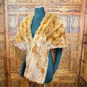 Vintage Hochschild, Kohn & Co 1940’s - 1950’s Elegant Brown Mink Fur Stole Shawl